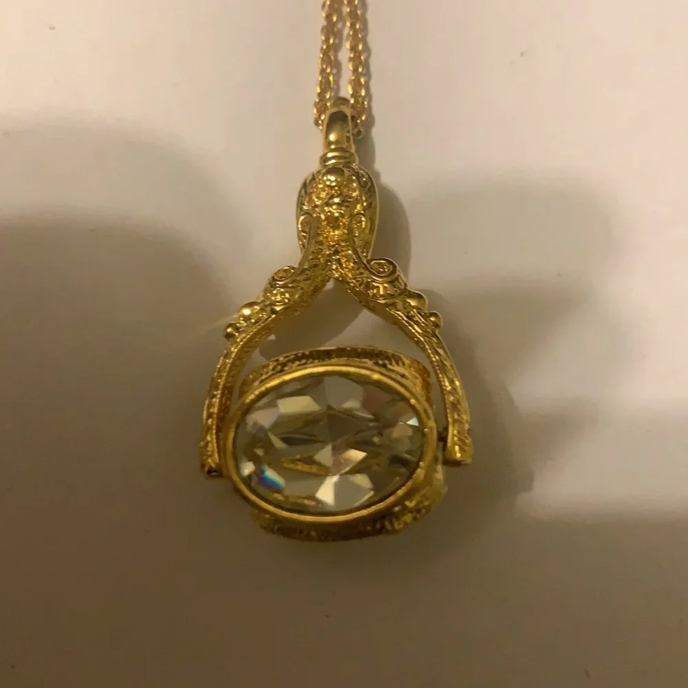 Vintage Joan Rivers Crystal Fidget Spin Gold Tone Necklace - Picture 8 of 12